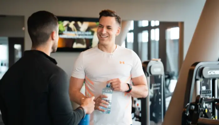 Trotz 60-Stunden-Woche verlor Matthias 15 kg und gewann Energie, Struktur und neue Lebensqualität.