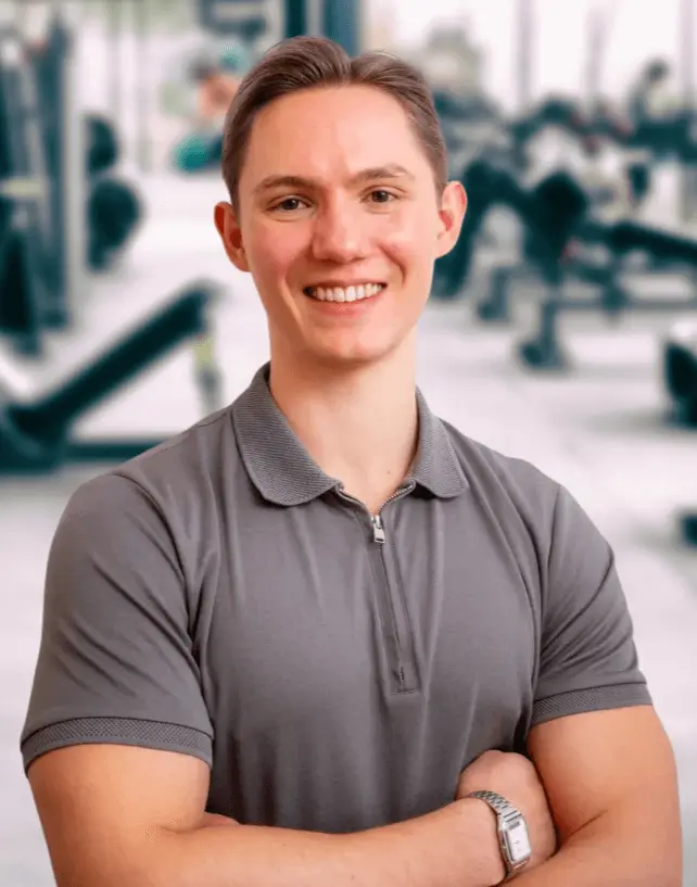 personal trainer wien, personal trainerin wien. david gibt physiotherapeut in wien. isc studio wien.